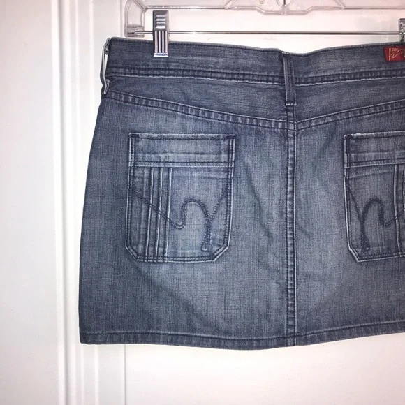 COH Women’s medium blue denim mini skirt with pockets in size 28 or 6 in EUC - Picture 6 of 11